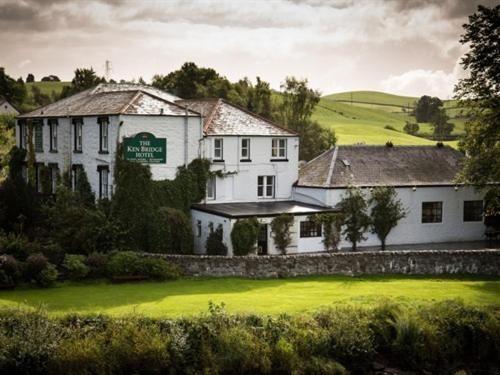 The Ken Bridge Hotel & Campsite New Galloway Exterior photo